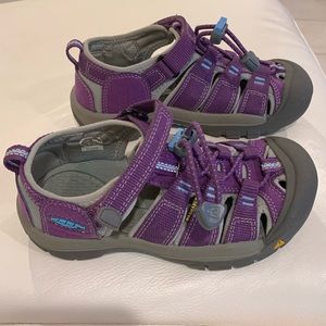 Kid’s Like New KEEN Newport Sandals